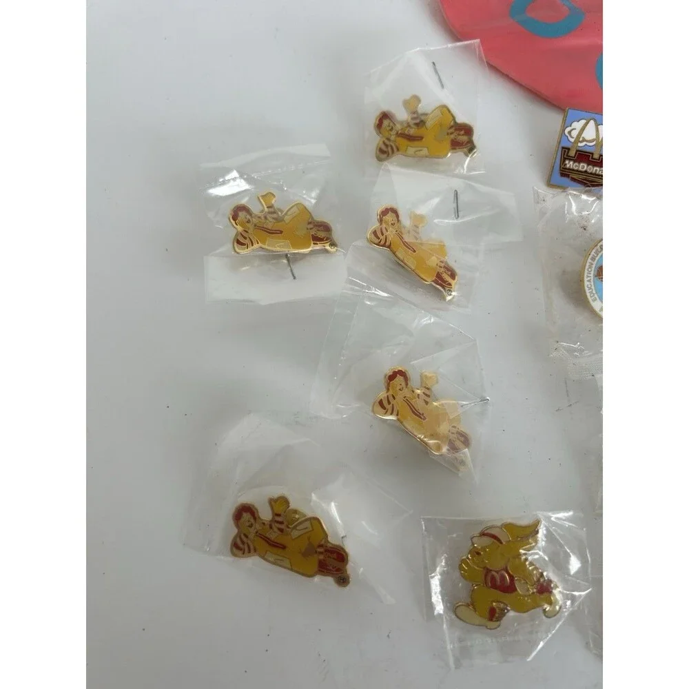Vintage McDonald’s Collectibles Lot 25 Employee Promo Pins Ronald Balloon Orname